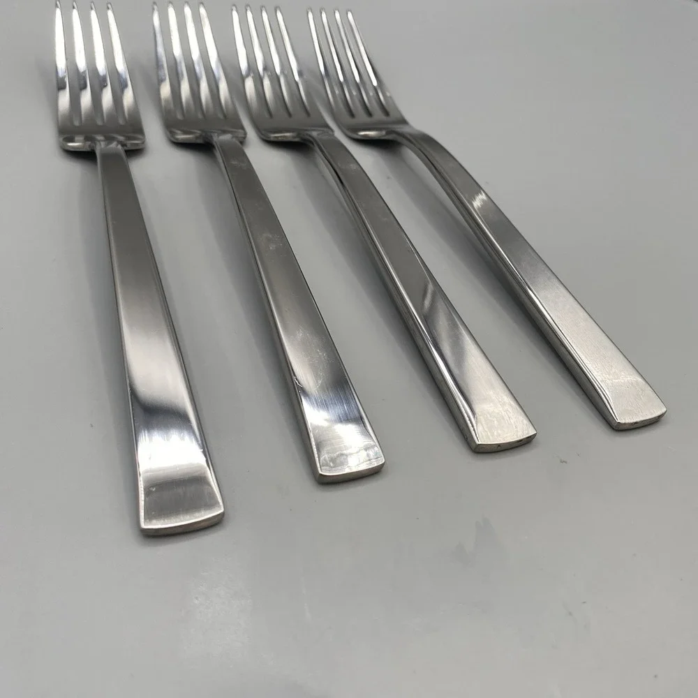 Mikasa PINCH Dinner Forks Glossy Forged Stainless Flatware 8.25